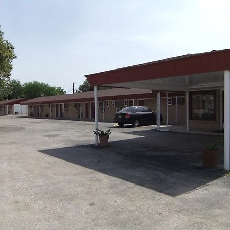 小山汽车旅馆 章克申 外观 照片